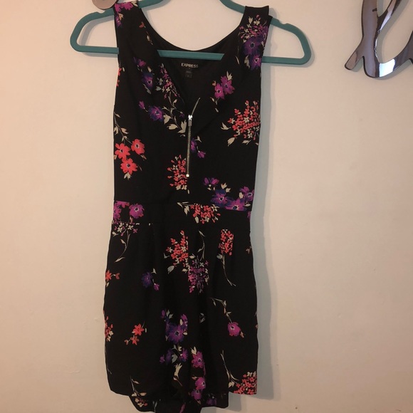 Floral Romper with Front Zipper - Picture 1 of 5